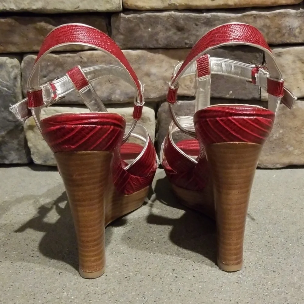 White House Black Market Red Wedge Sandals Size 8